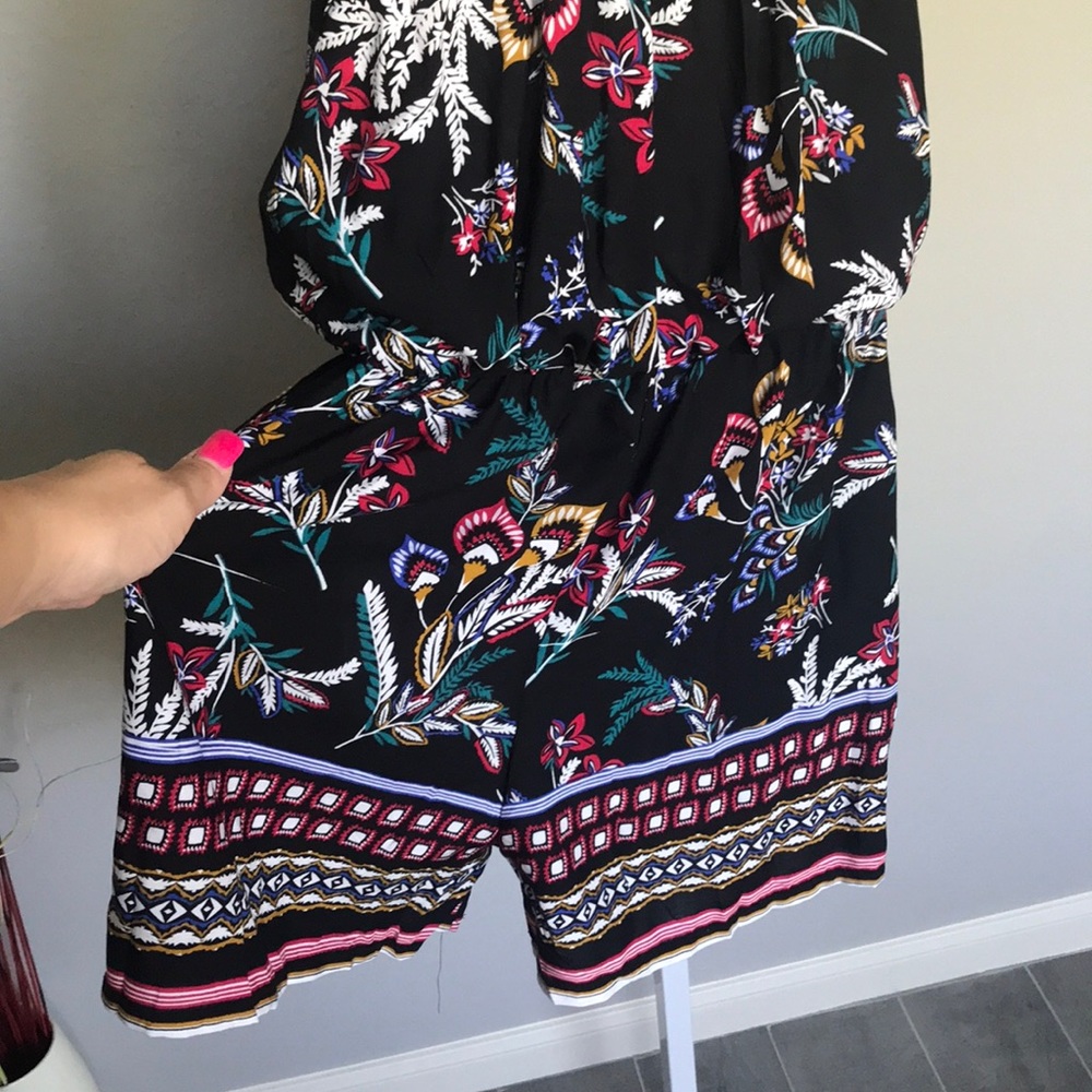 NWT one piece romper shorts - Picture 5 of 7
